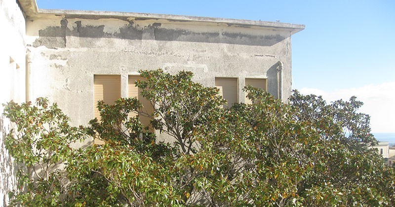 Catanzaro, alloggi militari nell'ex scuola elementare Maddalena
