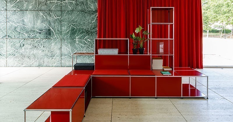 Pavilion Workplace - uno spazio di lavoro da arredare nel Padiglione di Mies van der Rohe