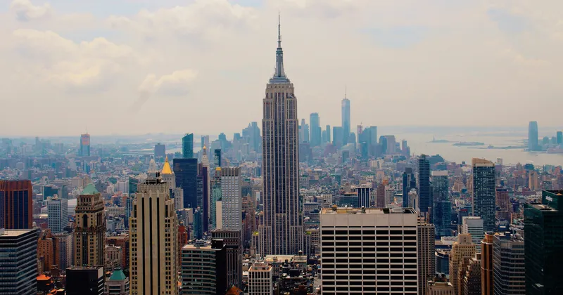 Skyscraper Competition, progettare in altezza per un futuro in verticale, tra progresso e natura