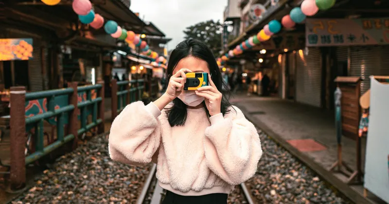 I luoghi oltre l'abitare. Spazi di passaggio e transizione dentro l'obiettivo