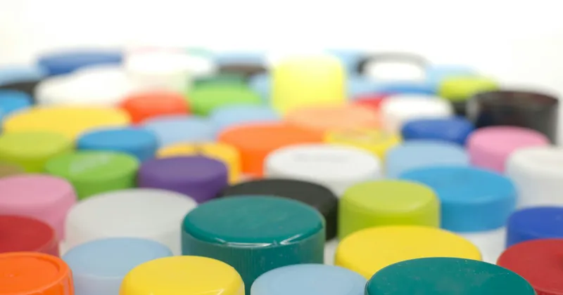 Un tappo innovativo per i settori alimentare e cosmetico [a prova di bambino]