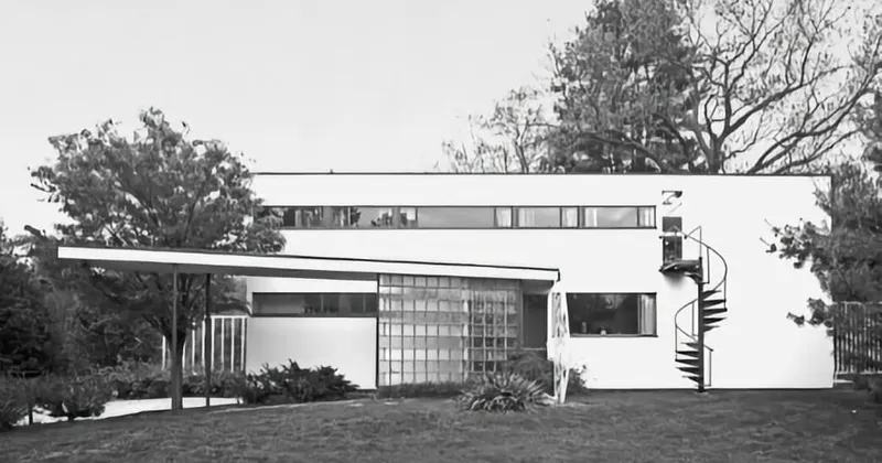 Un bagno "Bauhaus style" per la Gropius House, in New England