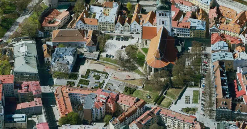 Il valore di un vuoto: strategie sociali per il centro storico di Tallinn