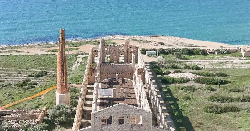 Scicli (RG), un centro civico e un parco pubblico nell'ex complesso industriale di Fornace Penna