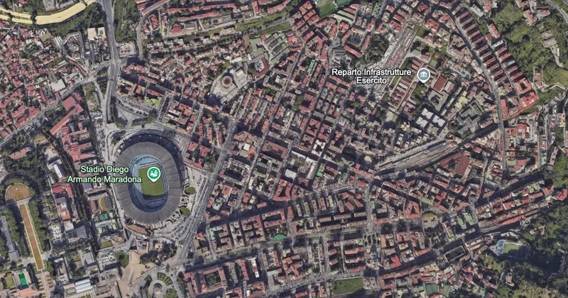 Napoli, mensa universitaria e spazi studio in un edificio a Fuorigrotta