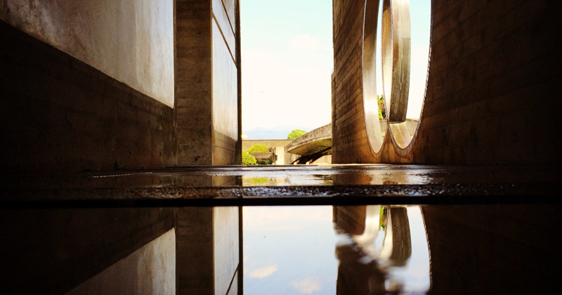 Spazi Sacri: workshop di fotografia e video nella Tomba Brion di Carlo Scarpa