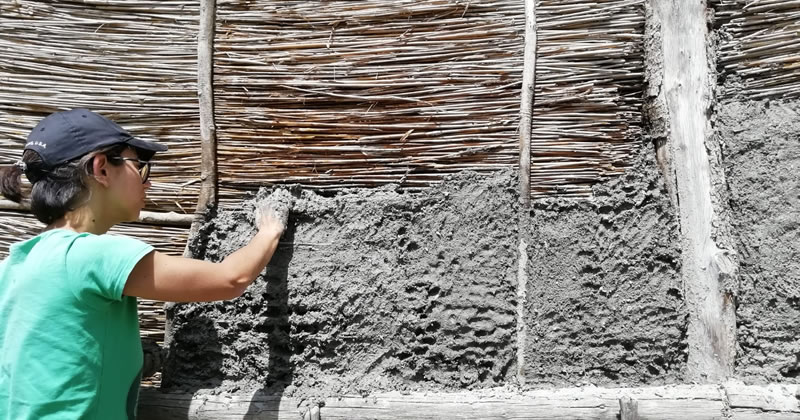 Costruire senza mattoni nel Parco della Terramara di Montale