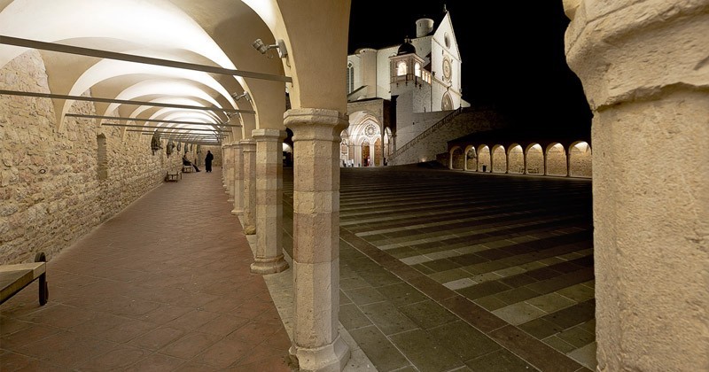Luce, città e paesaggio storico. Workshop di illuminotecnica nel centro storico di San Gemini