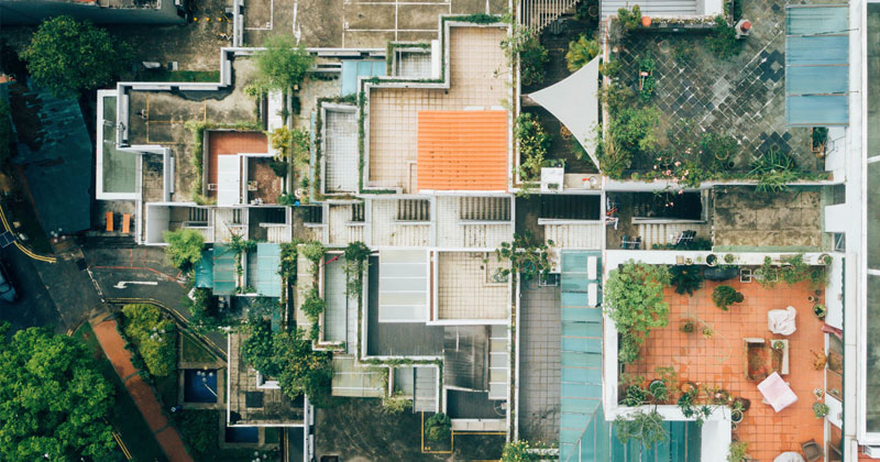 Sistemi impermeabili su coperture tradizionali e tetti verdi