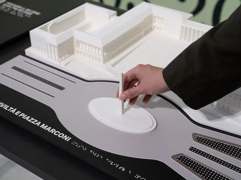 Roma, MUCIV, Museo delle Civiltà. Modello in miniatura | Progettare accessibile corso online
