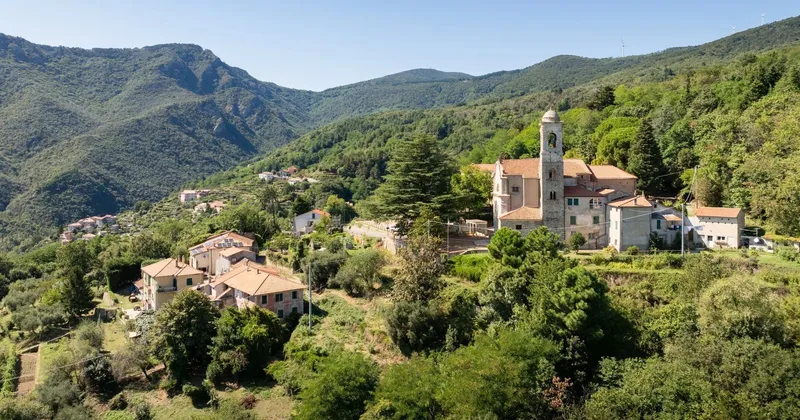 IN/BOLLA, progettare spazi d'ombra e relax a Rialto, nell'entroterra ligure