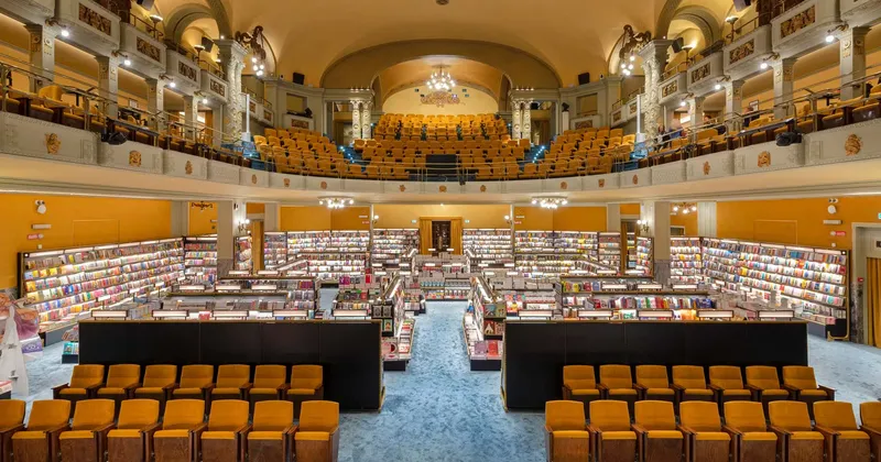 Giunti Odeon a Firenze: restauro, riuso e progetto di interni