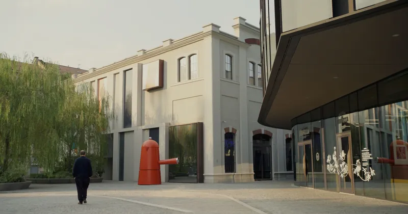 Cino Zucchi racconta Nuvola: il film sulla sede torinese della Lavazza che diventa spazio pubblico