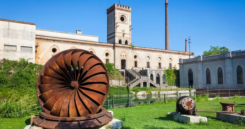 Il villaggio operaio Crespi d'Adda riapre al pubblico con visite guidate ed esplorazioni virtuali