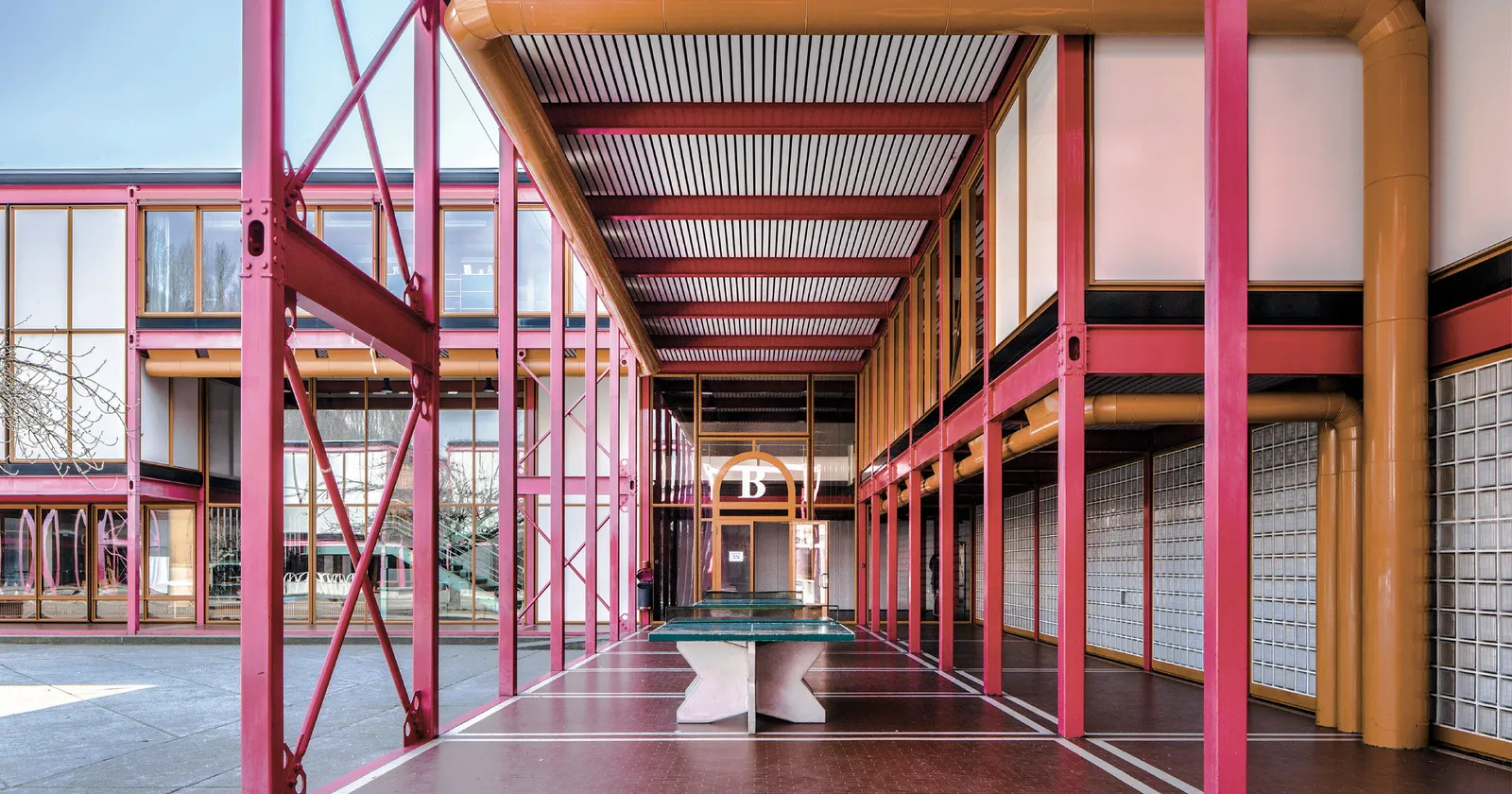La costruzione dell'architettura in Ticino: 100 edifici tra materialità e tettonica
