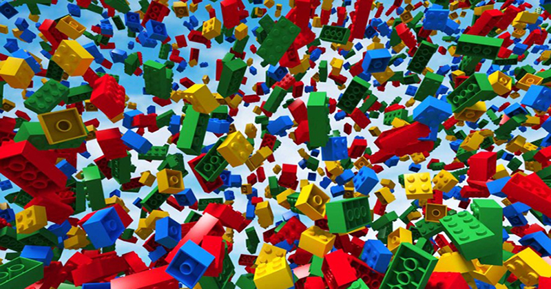 60 anni di LEGO. Storia e declinazioni contemporanee del primo mattone degli architetti