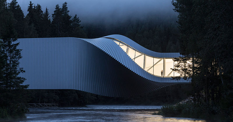 The Twist. BIG firma il nuovo museo sospeso su un fiume norvegese, un vero ponte per l'arte