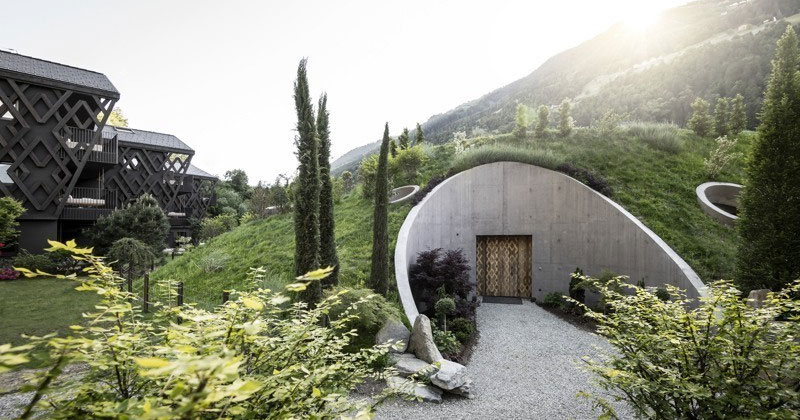 Uno spazio dedicato ai sensi: lo studio noa* completa l'hotel-inno alla mela in Val Passiria