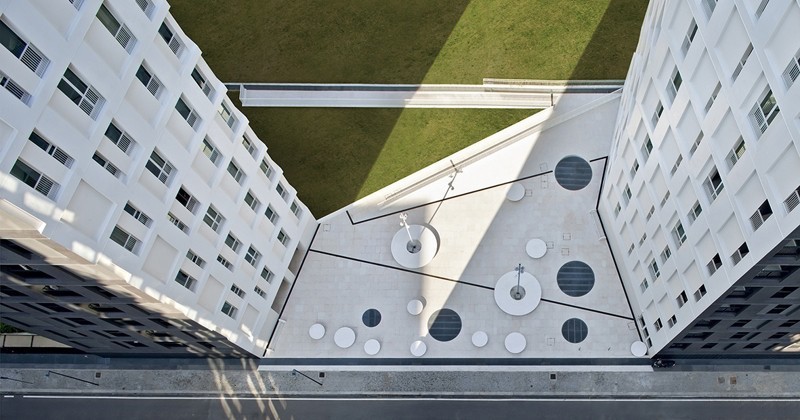 Milano, Cascina Merlata: terminate la piazza e le due torri, progettate da C+S Architects