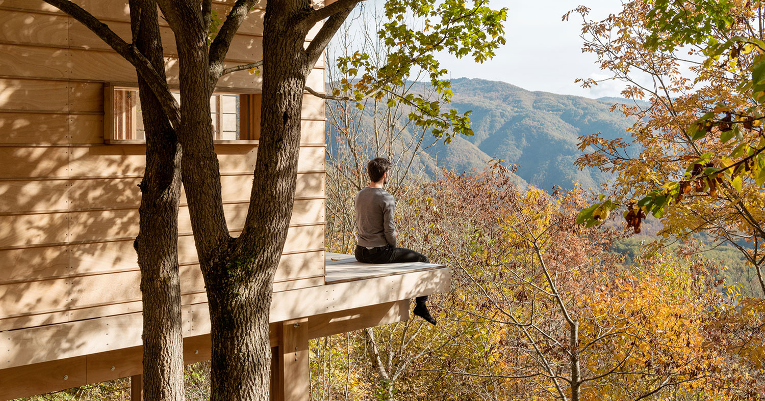 The Hermitage, 12 mq per la contemplazione del paesaggio: il progetto di llabb in Val Trebbia