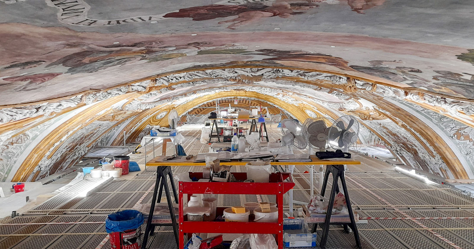 Layher a Venezia, quando il ponteggio diventa un'opera sartoriale