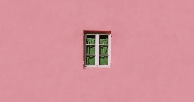 La distanza dalle vedute va rispettata anche se la finestra è irregolare