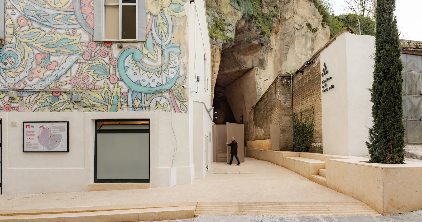 G124 Renzo Piano, conclusi i lavori, riapre il Cimitero delle Fontanelle a Napoli