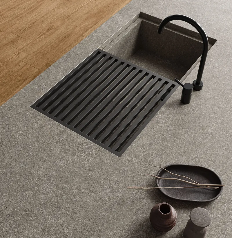 Atlas Plan e la nuova collezione Symposio in gres porcellanato: effetto pietra Mineral Smoke