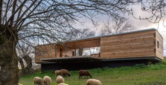 España: Casa 4 Estaciones, Berrocal, Segovia - Churtichaga + Quadra-Salcedo