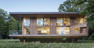 Inglaterra: Red Bridge House, East Sussex - Smerin Architects
