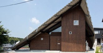 Japón: 'Rain Shelter House' - Y+M Design Office