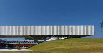Portugal: Oficinas en el Parque Tecnológico de Óbidos - Jorge Mealha