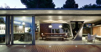 Argentina: 'One Column House', Río Negro - NE-AR