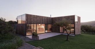 Chile: Casa CML, Limache - Ricardo Torrejón Arquitectos