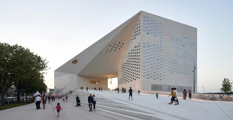 Francia; Centro Cultural MÉCA- BIG + FREAKS Architecture