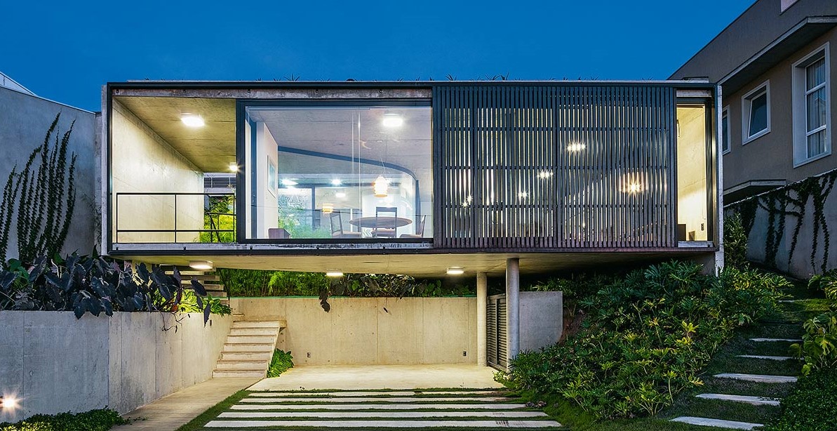 Brasil: Casa en São José dos Campos, São Paulo - Obra Arquitetos