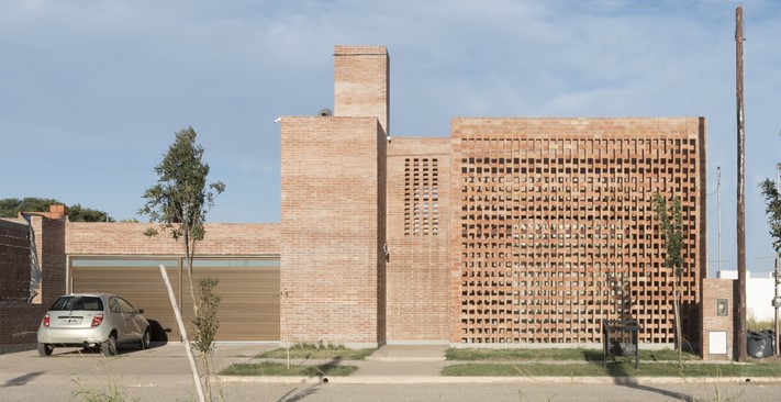 Argentina: Casa Joven - 226arquitectos