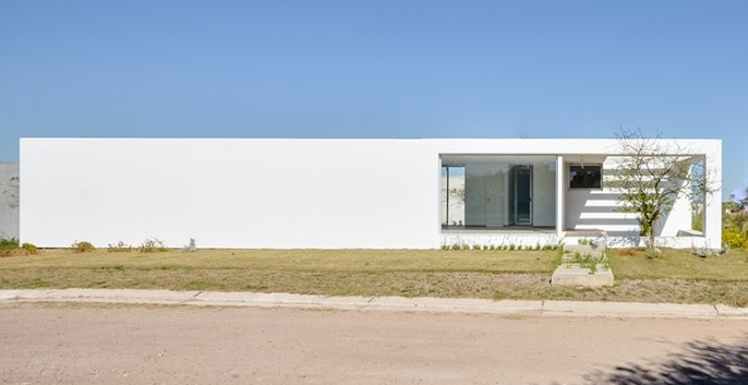 Argentina: Casa Belavista - Arq. Agustín Lozada