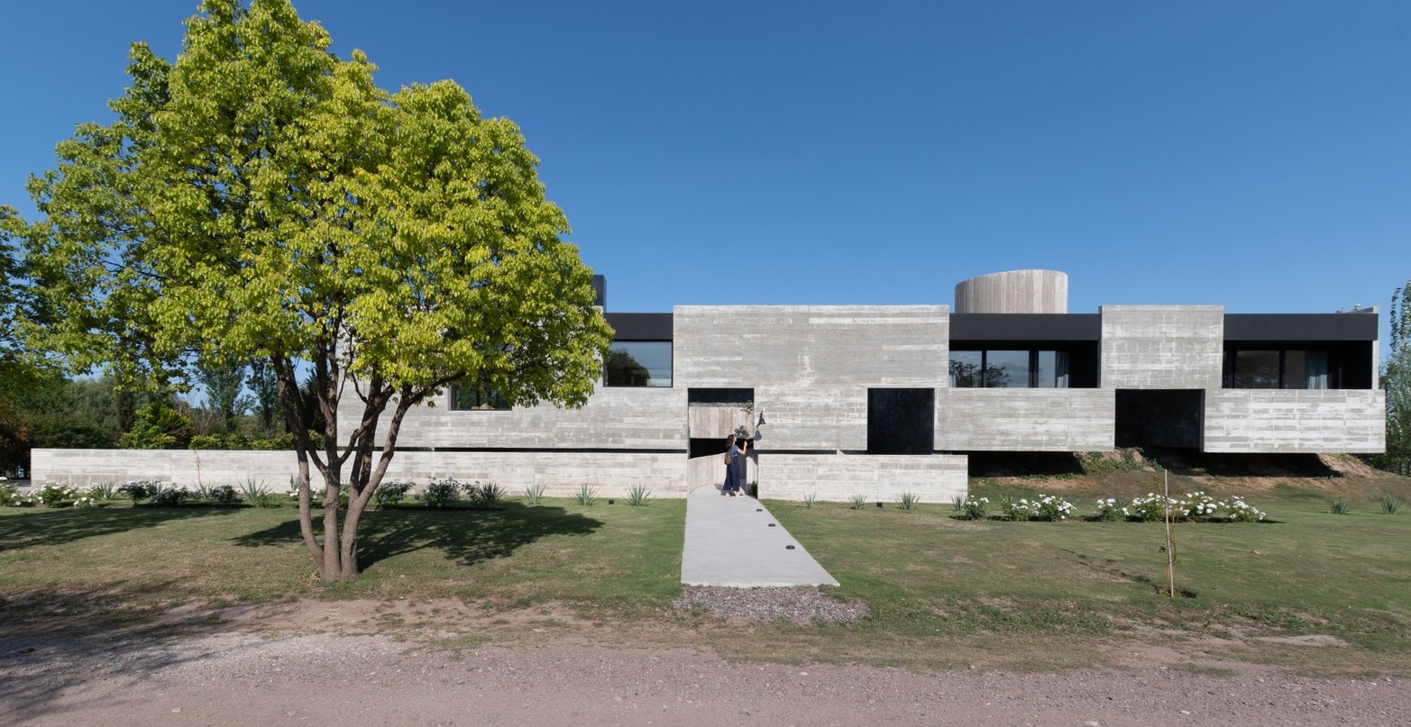 Argentina: Casa Mono - Patio Estudio
