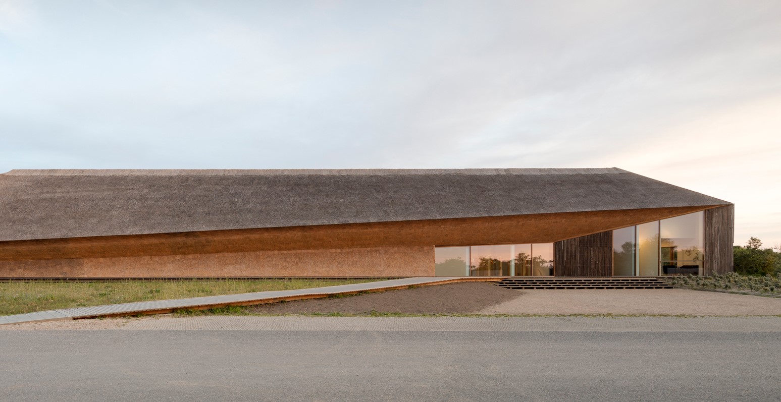 Dinamarca: Centro de visitantes del mar de Frisia en Ribe – Dorte Mandrup Arkitekter