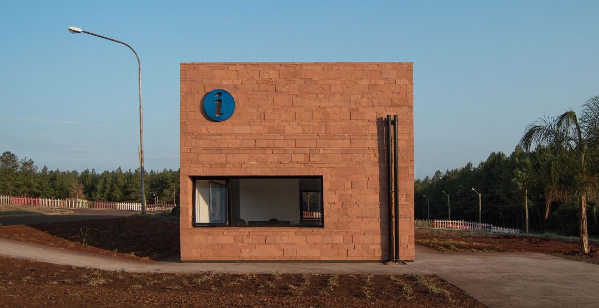 Argentina: Centro de información turística San Ignacio - ENNE Arquitectura