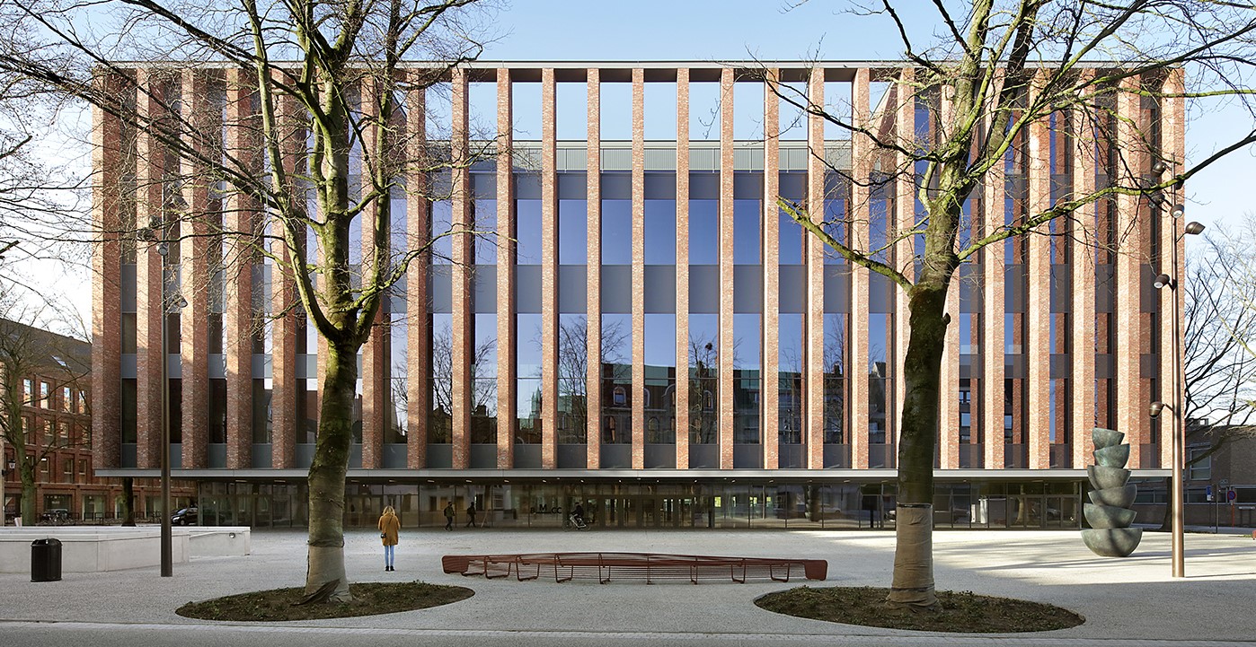 Bélgica: Centro de convenciones de Brujas - Eduardo Souto de Moura + META architectuurbureau