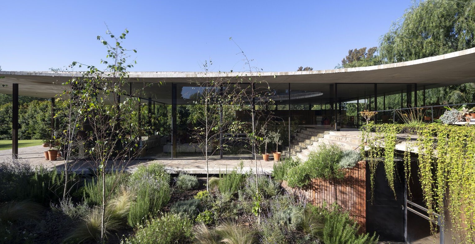 Argentina: Casa Rita - Estudio Fernandez Renati