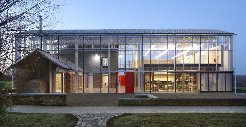Bélgica: Centro de Educación Rural Paddenbroek - Jo Taillieu Architecten