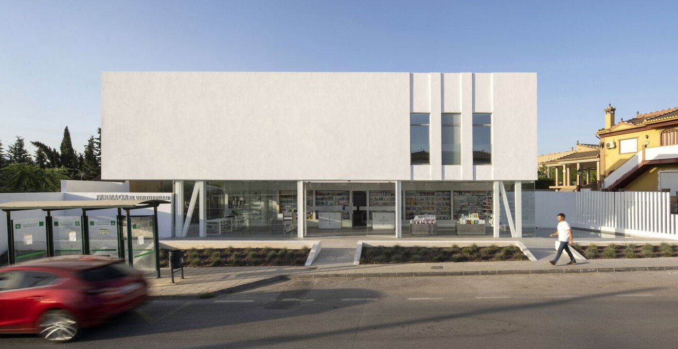 España: Farmacia - vivienda ARM - O·CO arquitectos