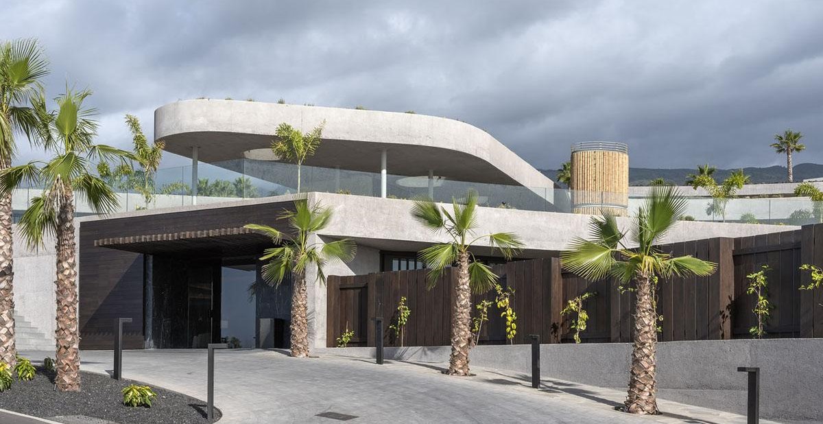 España: Club social de Abama en Guía de Isora, Tenerife - Eustaquio Martínez García + Virgilio Gutiérrez