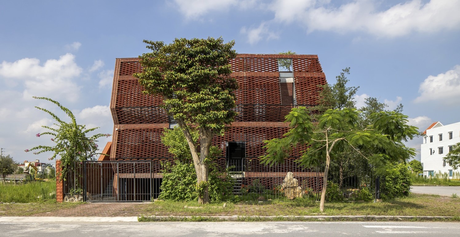 Vietnam: Casa "Nido de tejas" - H&P Architects