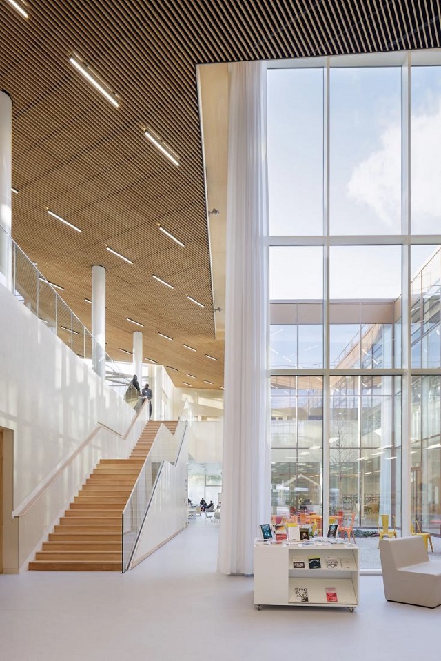 Francia Mediateca Olivier Léonhardt archi5 + CALMM architecture