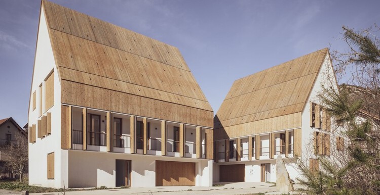 España: 4 viviendas en Garralda - Nazareth Gutierrez Franco + Rodrigo Nuñez Arquitectos