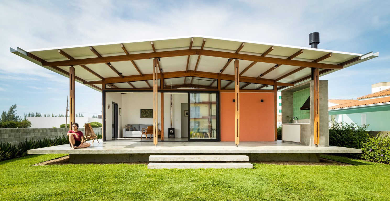 Brasil: Casa 3X4 - Plareng + Victor Piza